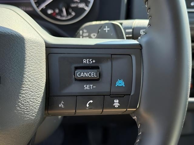 2025 Nissan Rogue AWD SV