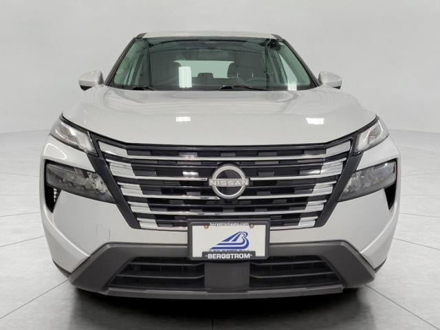 2025 Nissan Rogue AWD SV