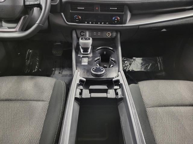 2025 Nissan Rogue AWD SV