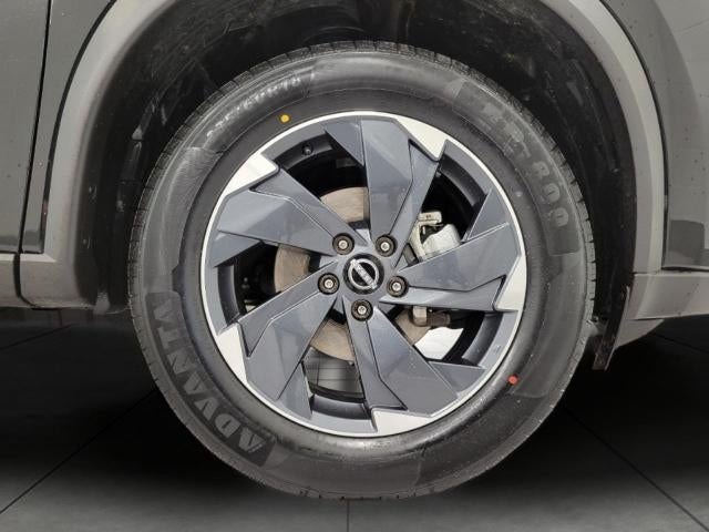 2025 Nissan Rogue AWD SV