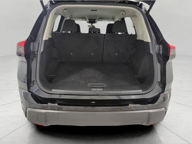 2025 Nissan Rogue AWD SV