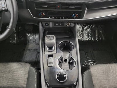 2025 Nissan Rogue AWD SV