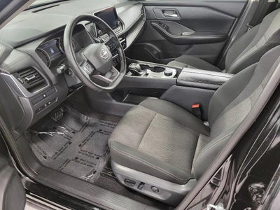 2025 Nissan Rogue AWD SV