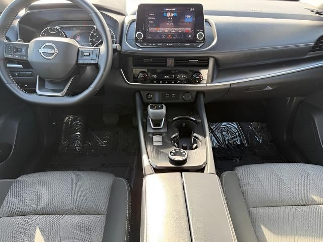 2025 Nissan Rogue AWD SV