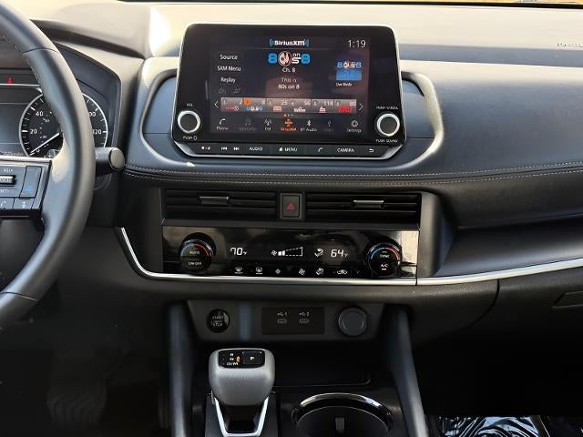 2025 Nissan Rogue AWD SV