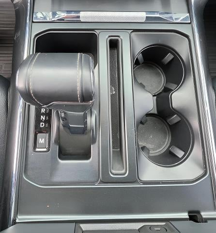 2022 Ford F-150 LARIAT 4WD SuperCrew 5.5' Box