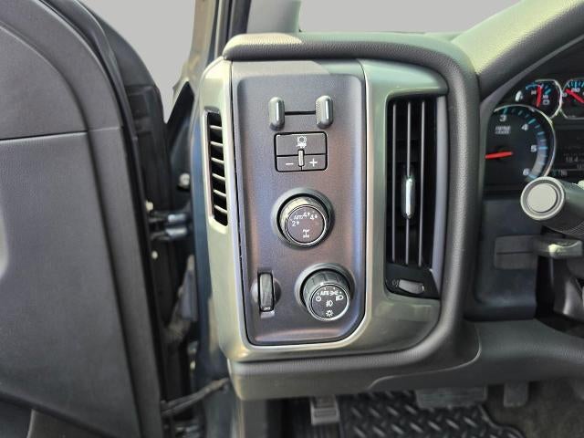 2018 Chevrolet Silverado 1500 4WD Double Cab 143.5 LT w/1LT