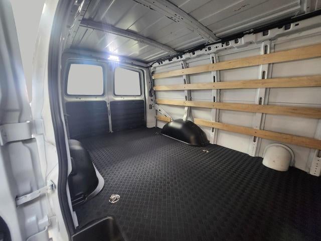 2024 Chevrolet Express Cargo 2500 RWD 2500 135 **CRUISE CONTROL**POWER WINDOWS**REAR PARKING CAMERA**