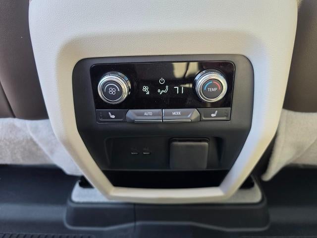 2024 GMC Acadia AWD 4dr Denali