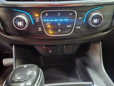 2020 Chevrolet Traverse AWD 4DR LS W/1LS **TRI-ZONE CLIMATE**KEYLESS REMOTE ENTRY**APPLE CARPLAY/ANDROID AUTO**