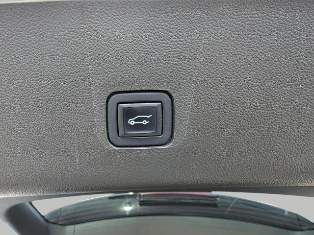 2023 Chevrolet Traverse AWD 4dr LT Cloth w/1LT