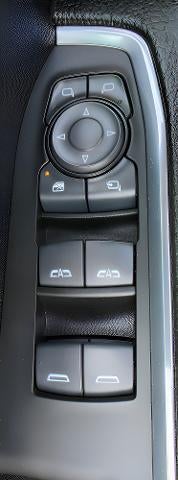 2024 GMC Sierra 1500 4WD Crew Cab 147 Denali