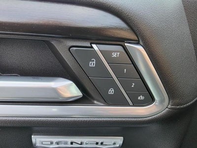 2024 GMC Sierra 1500 4WD Crew Cab 147 Denali