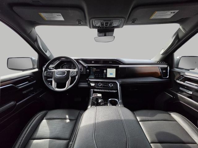 2024 GMC Sierra 1500 4WD Crew Cab 147 Denali