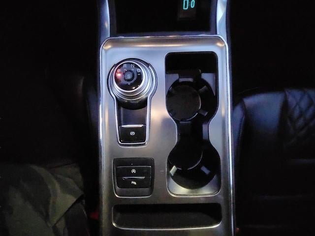 2024 Ford Edge TITANIUM AWD **HANDS FREE LIFTGATE**WIRELESS CHARGING PAD**RAIN-SENSING WIPERS**