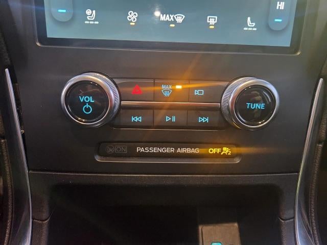 2024 Ford Edge TITANIUM AWD **HANDS FREE LIFTGATE**WIRELESS CHARGING PAD**RAIN-SENSING WIPERS**