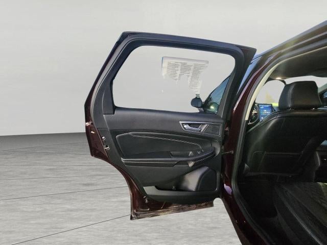 2024 Ford Edge TITANIUM AWD **HANDS FREE LIFTGATE**WIRELESS CHARGING PAD**RAIN-SENSING WIPERS**