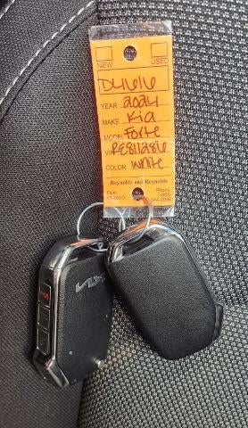 2024 Kia Forte LXS IVT **REMOTE KEYLESS ENTRY**BLIND SPOT COLLISION AVOIDANCE ASSIST**HEATED SIDE MIRRORS**