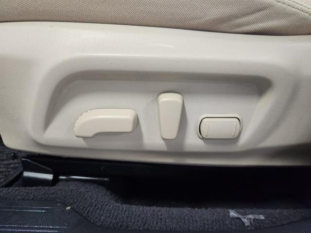 2017 Subaru Outback 2.5I PREMIUM **REMOTE KEYLESS ENTRY**HEATED FRONT SEATS**DUAL ZONE AC**