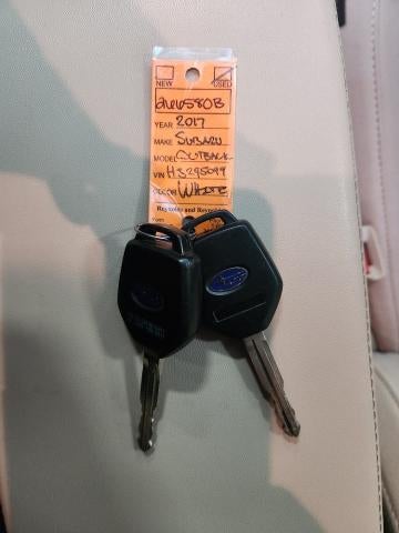 2017 Subaru Outback 2.5I PREMIUM **REMOTE KEYLESS ENTRY**HEATED FRONT SEATS**DUAL ZONE AC**