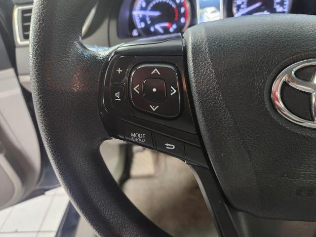 2016 Toyota Camry 4dr Sdn I4 Auto LE