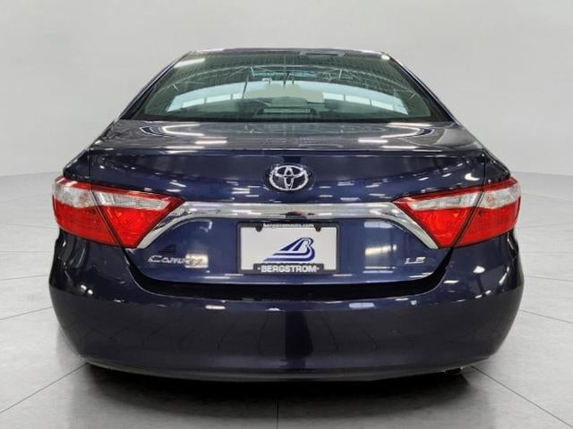2016 Toyota Camry 4dr Sdn I4 Auto LE