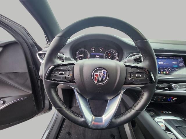 2023 Buick Enclave AWD 4DR ESSENCE **GARAGE DOOR TRANSMITTER**HEATED FRONT SEATS**DUAL ZONE CLIMATE CONTROL**