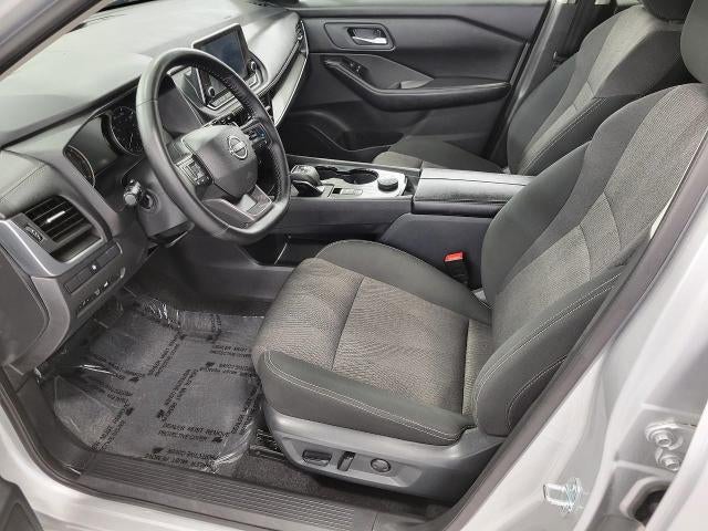 2025 Nissan Rogue AWD SV