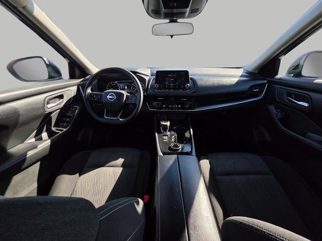 2025 Nissan Rogue AWD SV