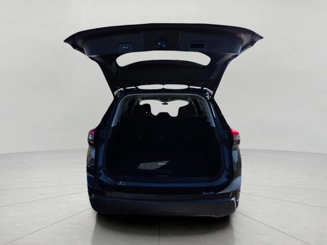 2025 Nissan Rogue AWD SV