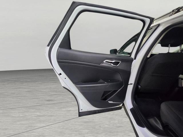 2025 Kia Sportage LX AWD