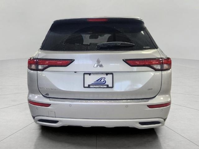 2022 Mitsubishi Outlander SE S-AWC **HEATED FRONT SEATS**ADAPTIVE CRUISE**FRONT WIPER DE-ICER**