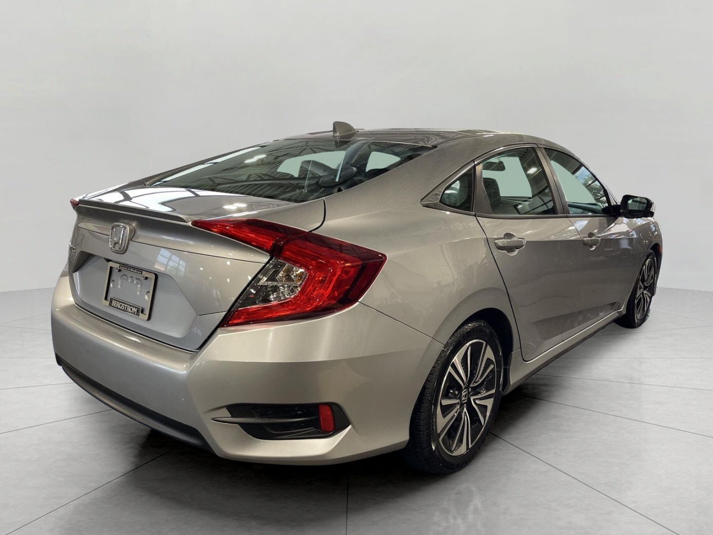 2016 Honda Civic Sedan 4dr CVT EX-T