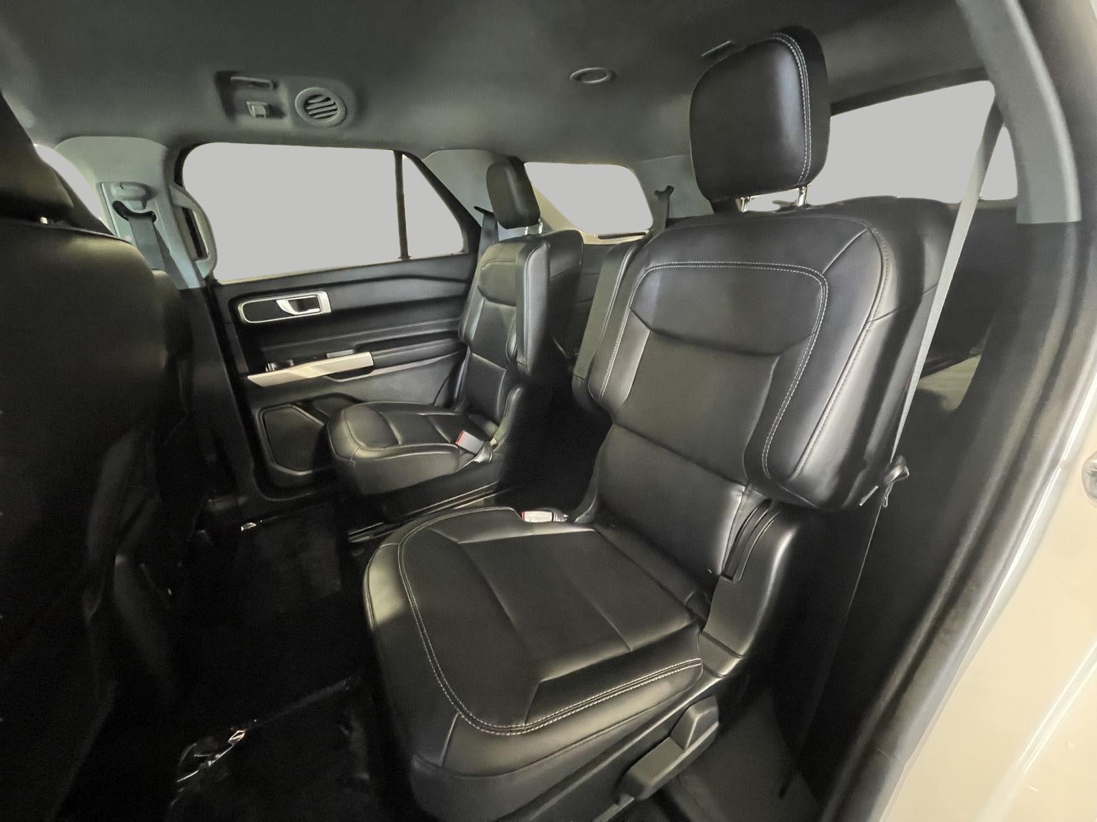 2023 Ford Explorer XLT 4WD