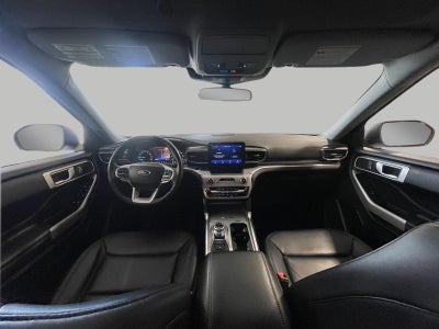 2023 Ford Explorer XLT 4WD