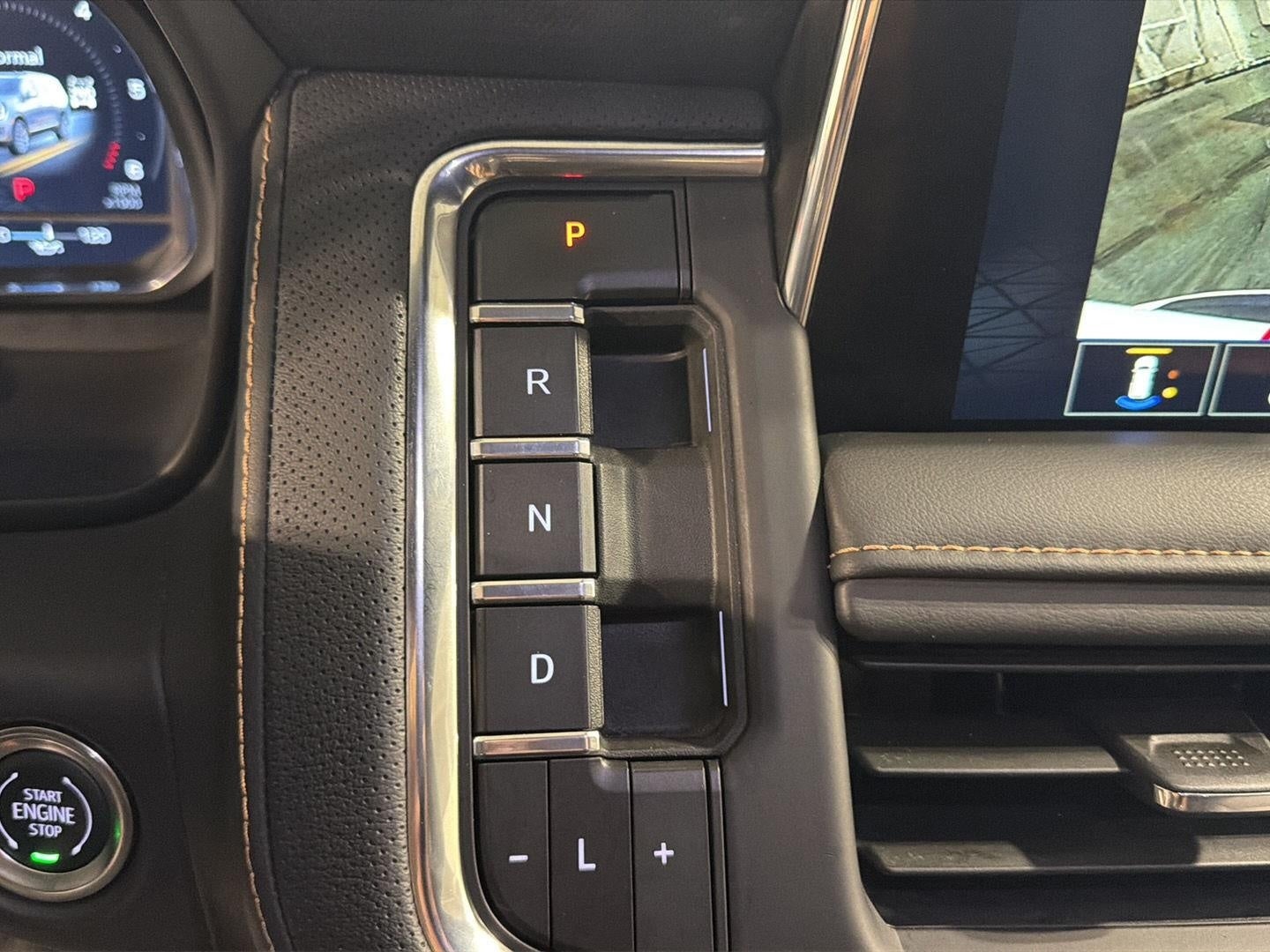 2024 GMC Yukon 4WD 4dr AT4