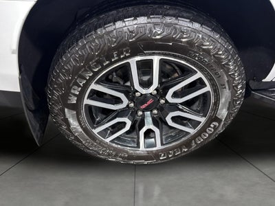 2024 GMC Yukon 4WD 4dr AT4