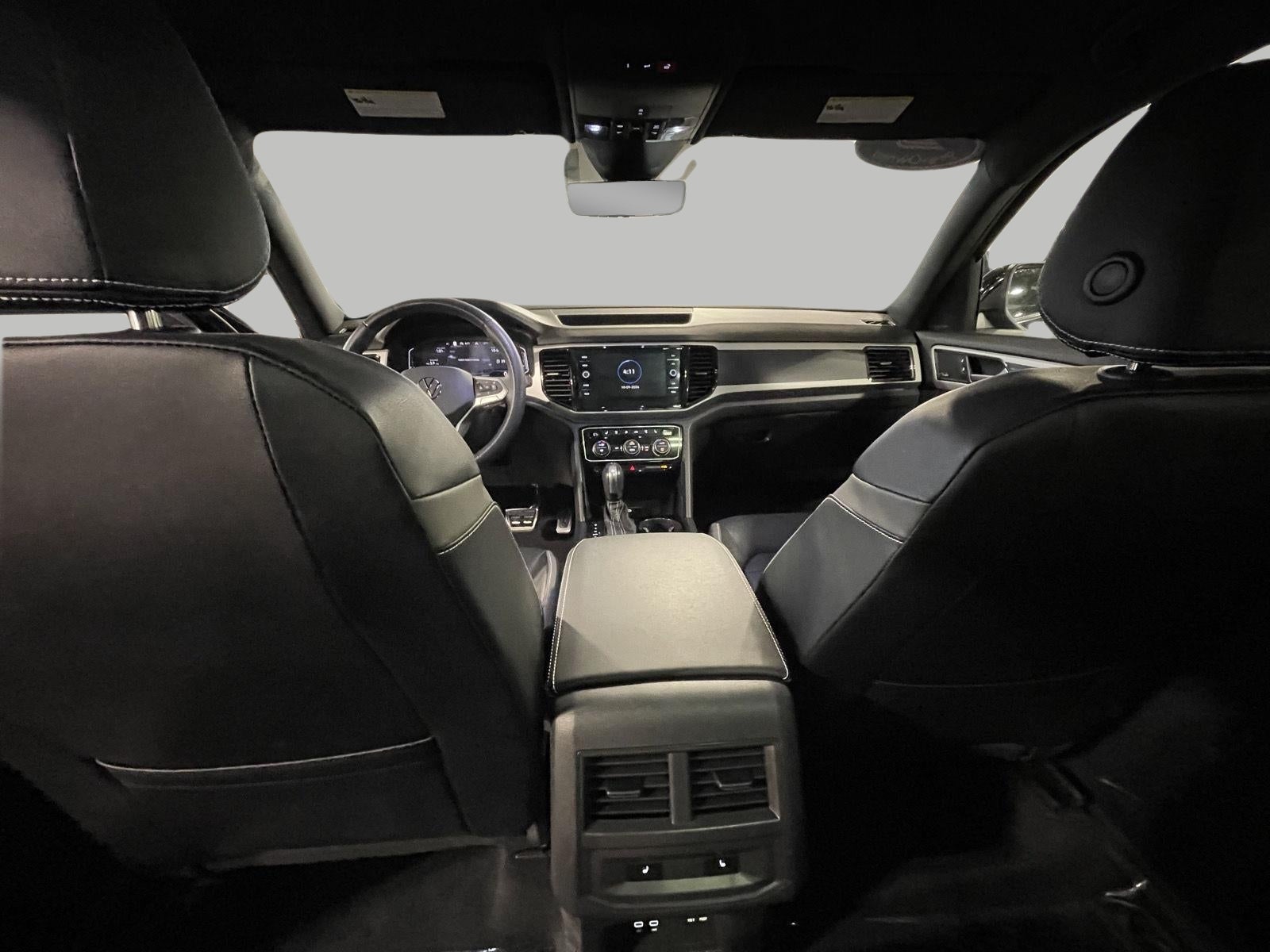 2023 Volkswagen Atlas Cross Sport 3.6L V6 SEL Premium R-Line 4MOTION