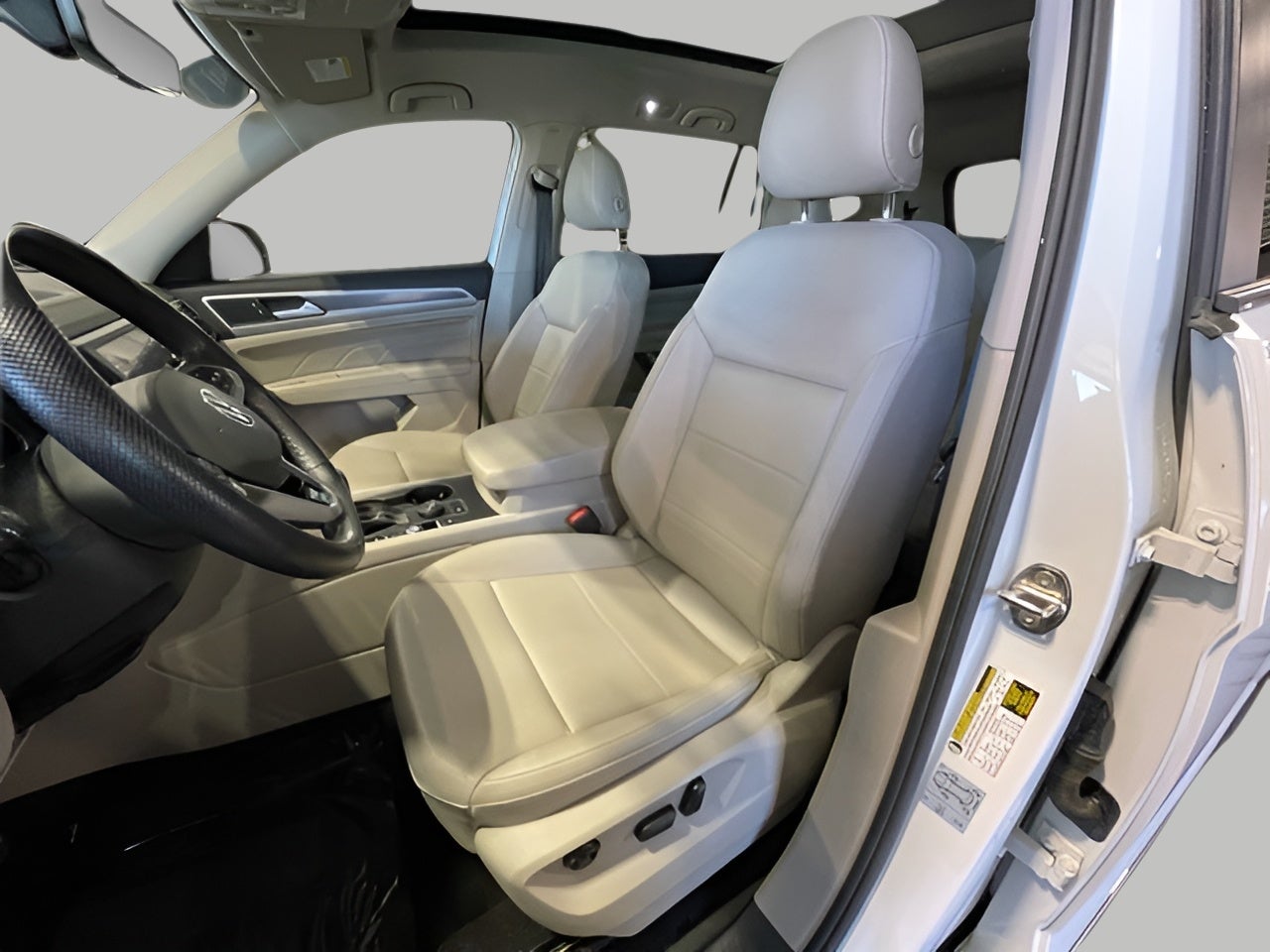 2021 Volkswagen Atlas 2021.5 3.6L V6 SE w/Technology R-Line 4MOTION