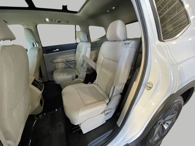 2021 Volkswagen Atlas 2021.5 3.6L V6 SE w/Technology R-Line 4MOTION