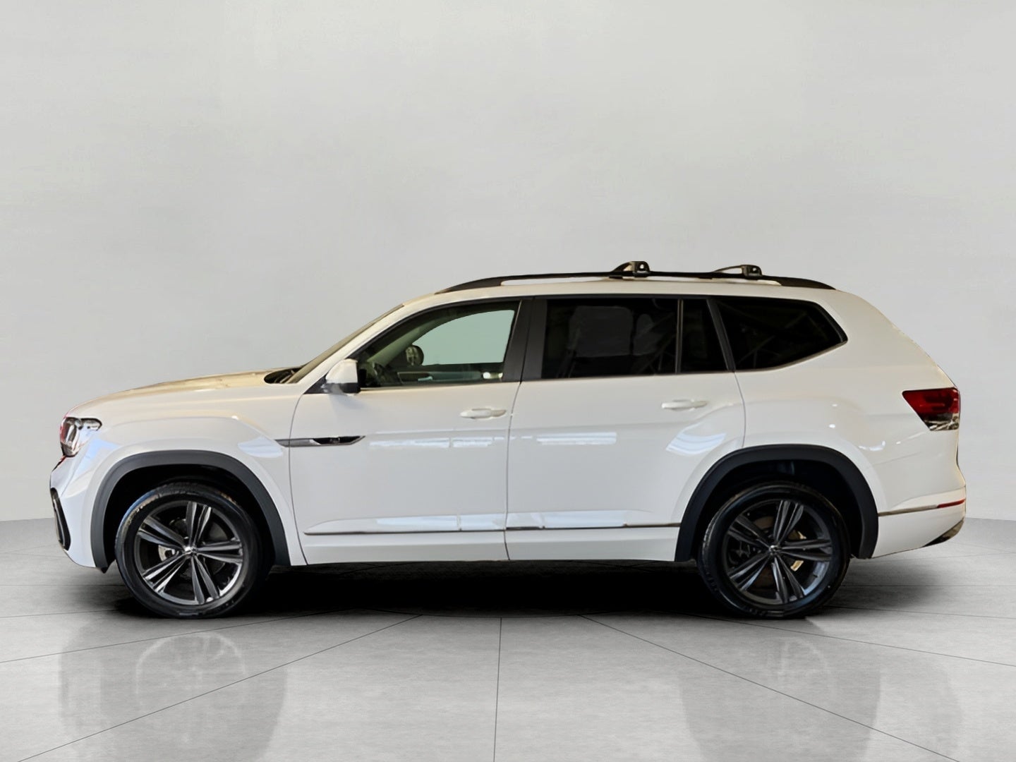 2021 Volkswagen Atlas 2021.5 3.6L V6 SE w/Technology R-Line 4MOTION