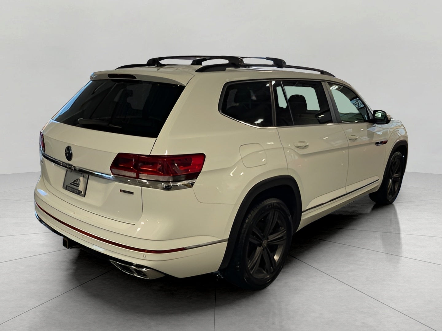 2021 Volkswagen Atlas 2021.5 3.6L V6 SE w/Technology R-Line 4MOTION