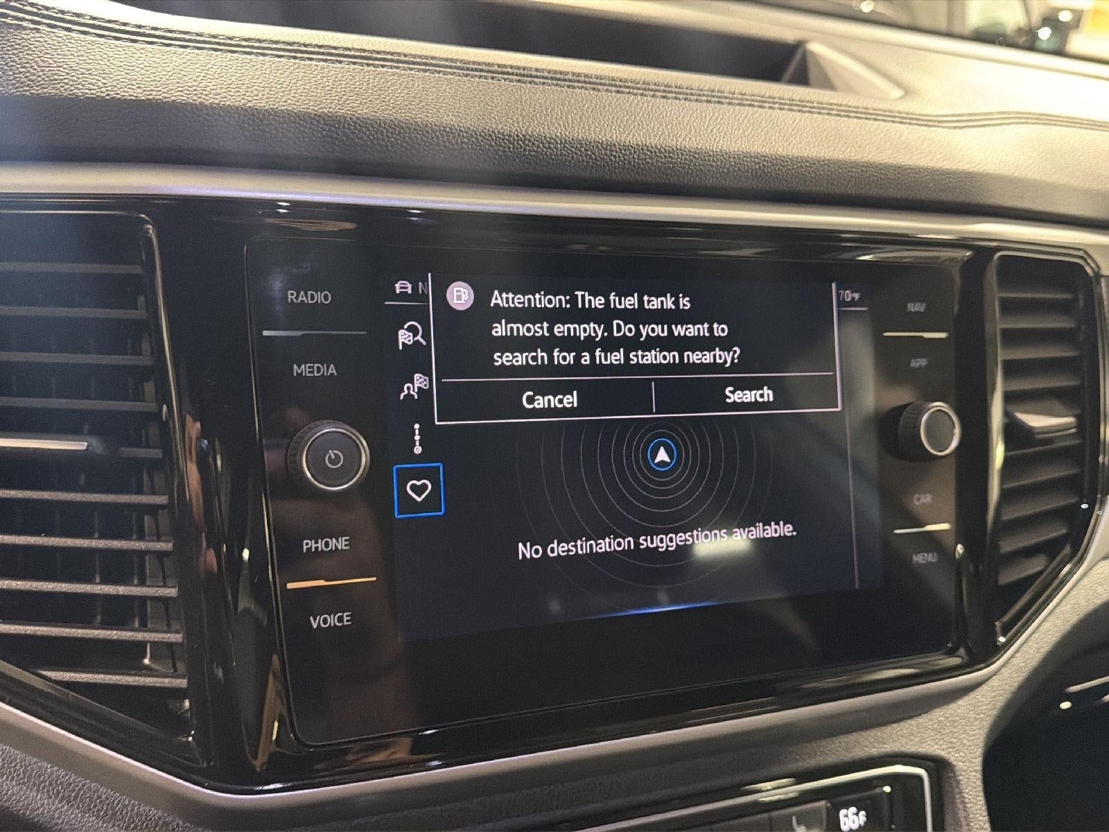 2023 Volkswagen Atlas Cross Sport 2.0T SEL R-Line Black 4MOTION