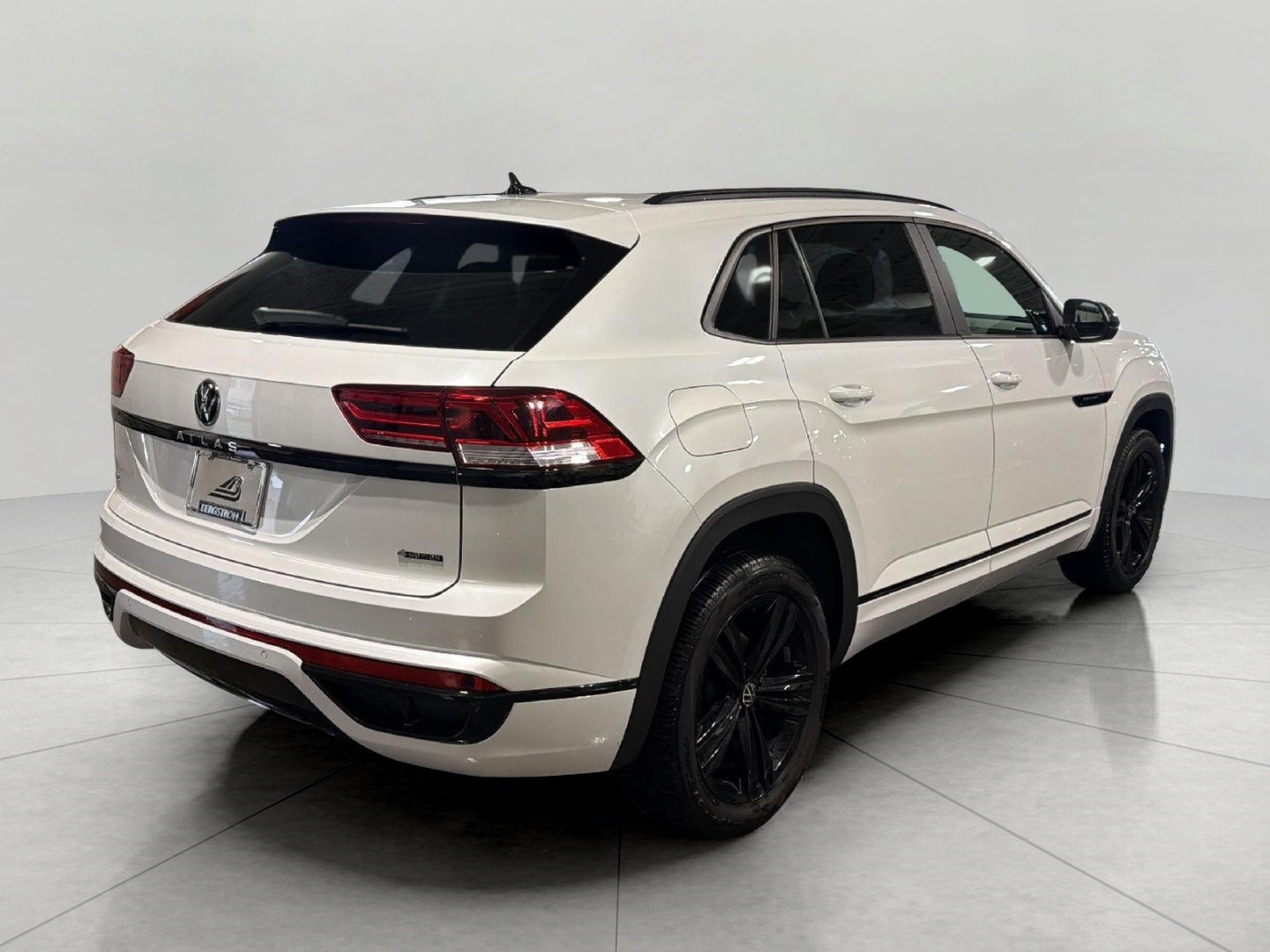 2023 Volkswagen Atlas Cross Sport 2.0T SEL R-Line Black 4MOTION