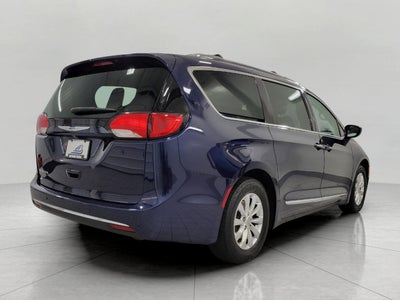 2018 Chrysler Pacifica Touring L Plus FWD