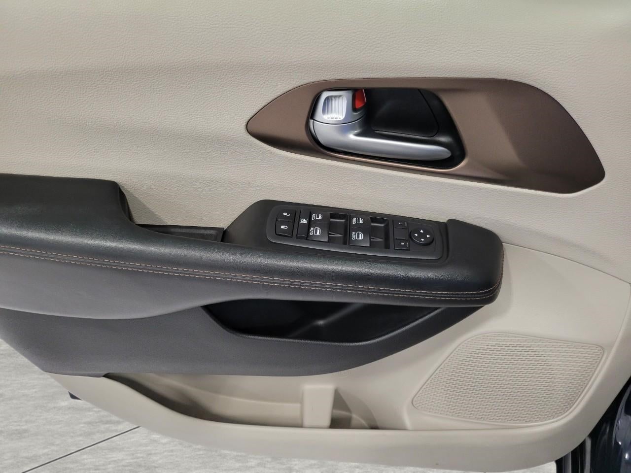 2018 Chrysler Pacifica Touring L Plus FWD