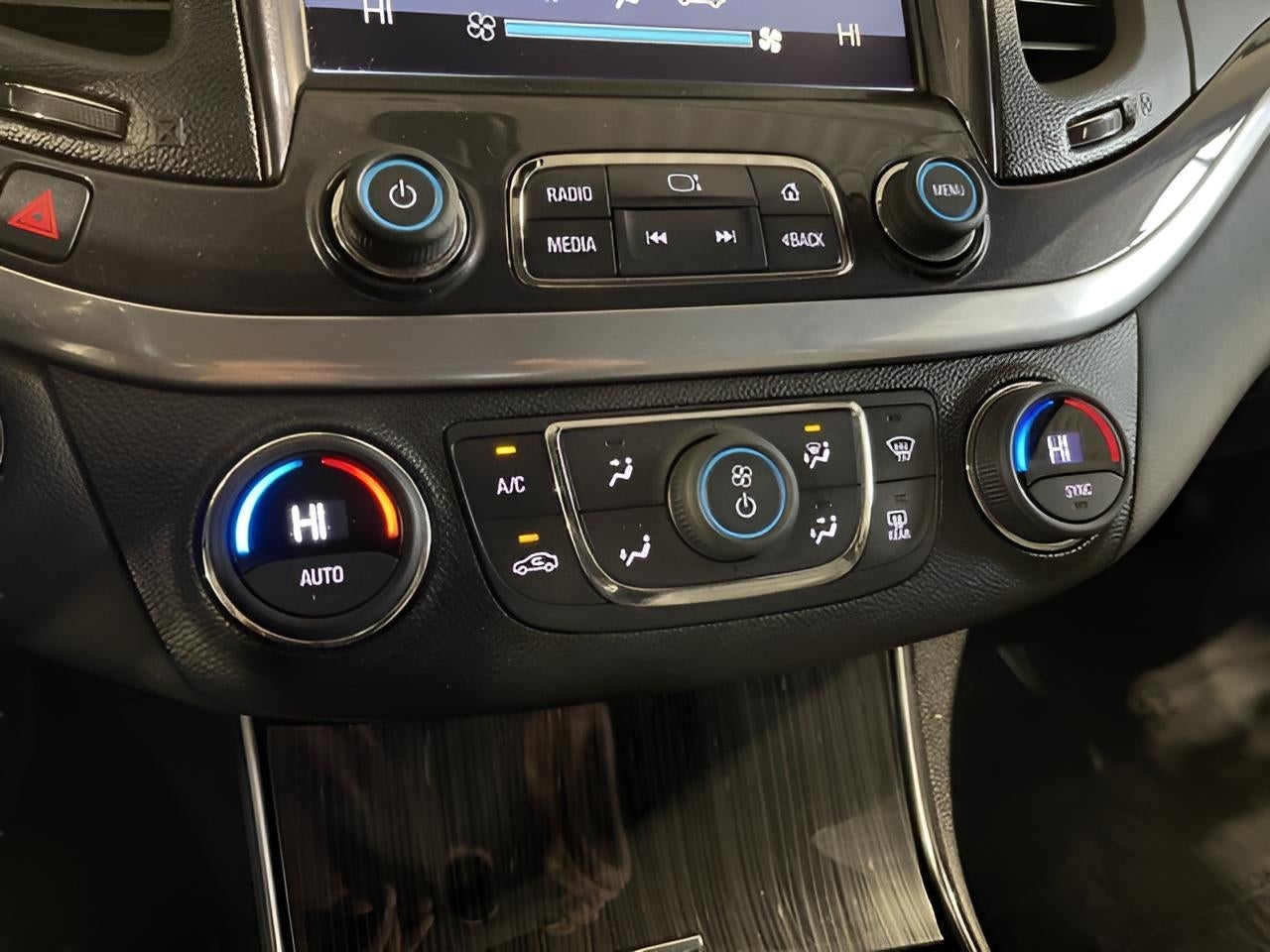 2019 Chevrolet Impala 4dr Sdn LT w/1LT
