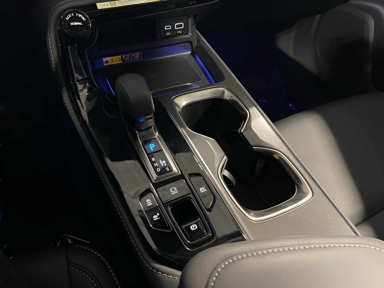 2025 Lexus NX NX 350h Premium AWD