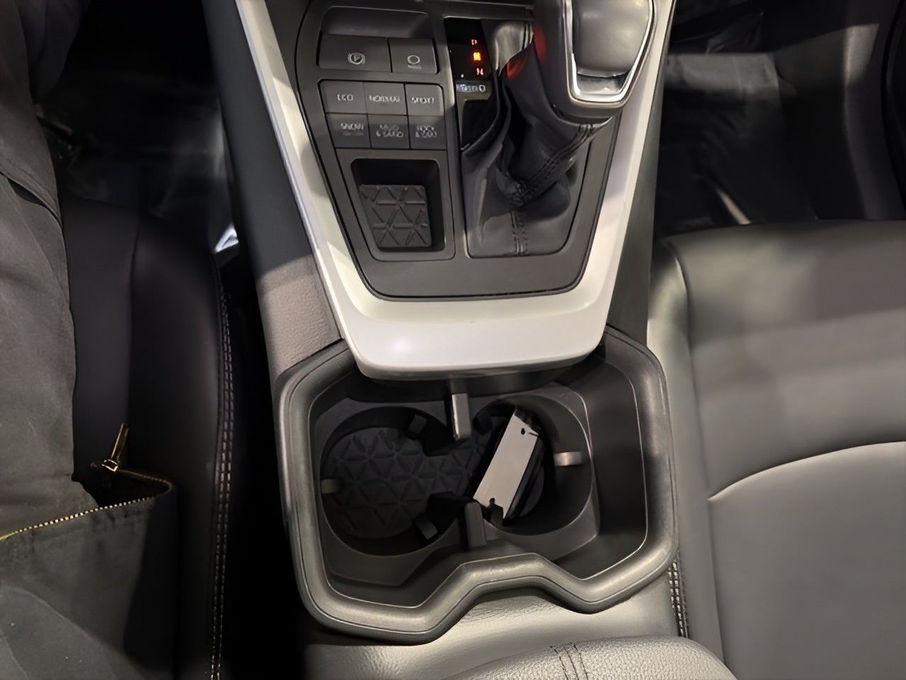 2023 Toyota RAV4 XLE Premium AWD