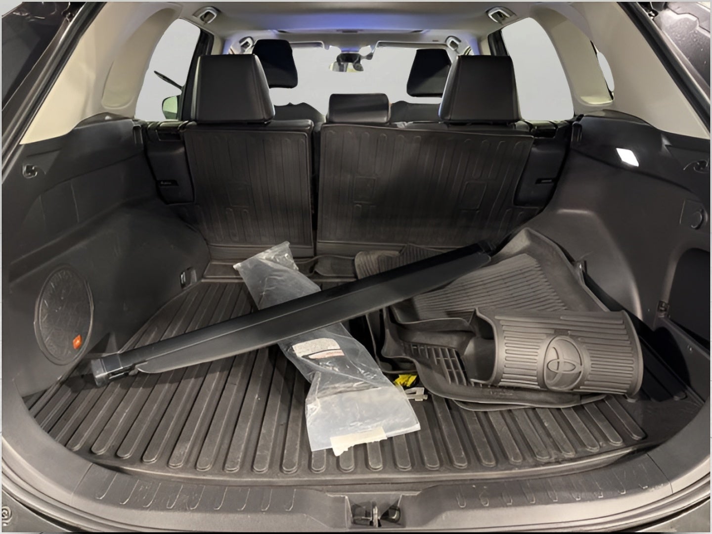 2023 Toyota RAV4 XLE Premium AWD